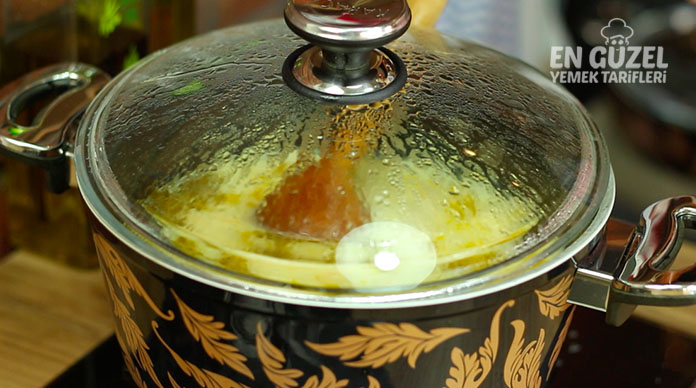 tavuk suyu çorbası tarifi nasıl yapılır
